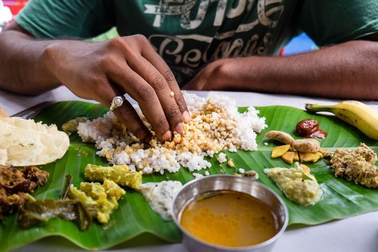 Eating with Hands in India